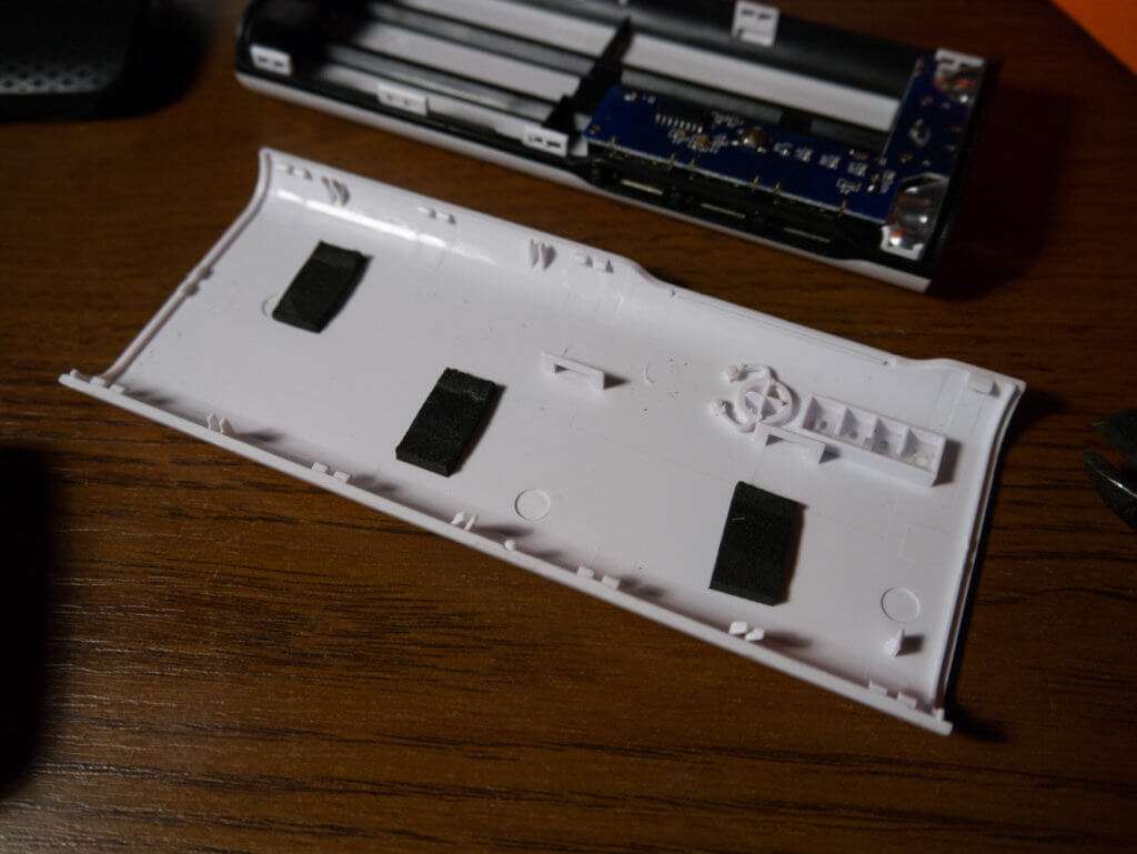 Павербанк из аккумуляторов из-под одноразовых электронных сигарет